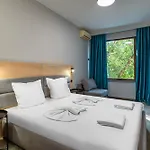 Preslav Hotel 3*