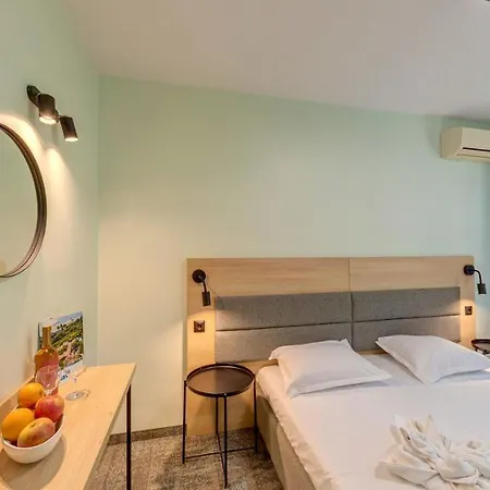 Preslav Hotel