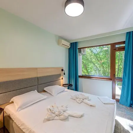 Hotell Preslav 3*